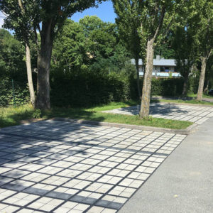 Plastová drenážní dlažba ECORASTER BLOXX - veřejné parkoviště